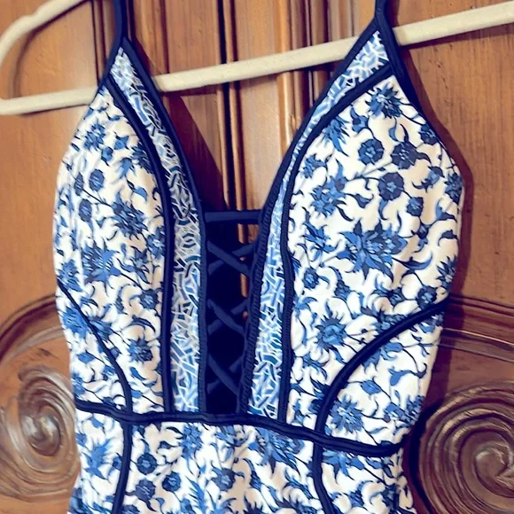 Floral Blue and White One Piece Blue Ruby Swimsuit - Picture 6 of 16